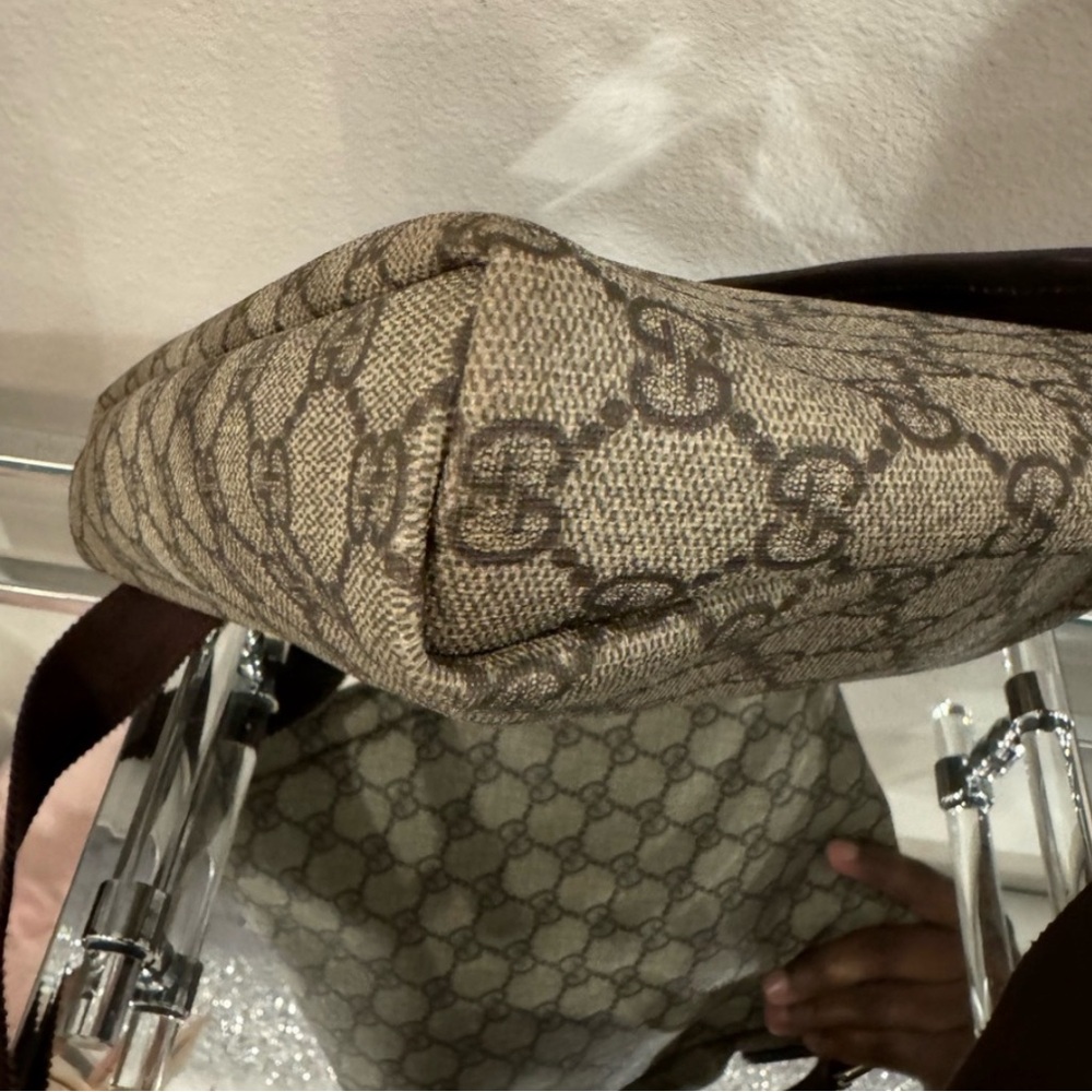 GUCCI GG SUPREME MESSENGER BAG/CROSSBODY WITH DUST BAG!!!! - Picture 11 of 11